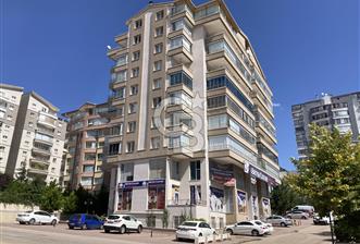 EGE MAH. CADDE YAKINI ASANSÖRLÜ OTOPARKLI 3+1 KİRALIK DAİRE