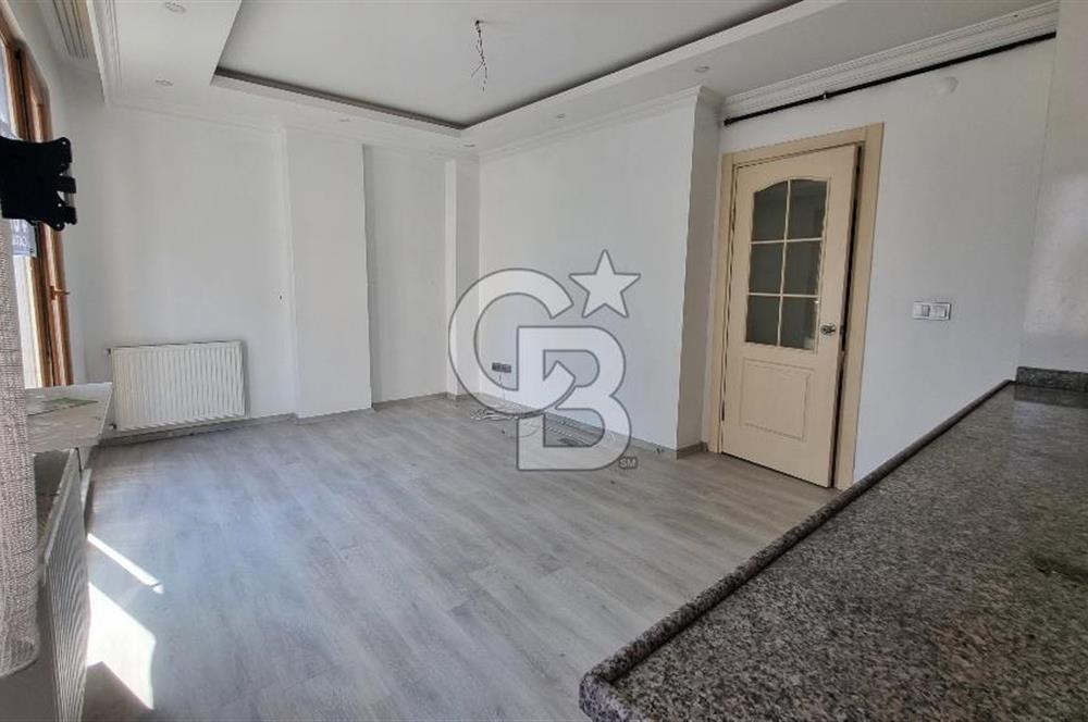 Ataşehir'de Boş Oturuma Hazır Kiralık Daire