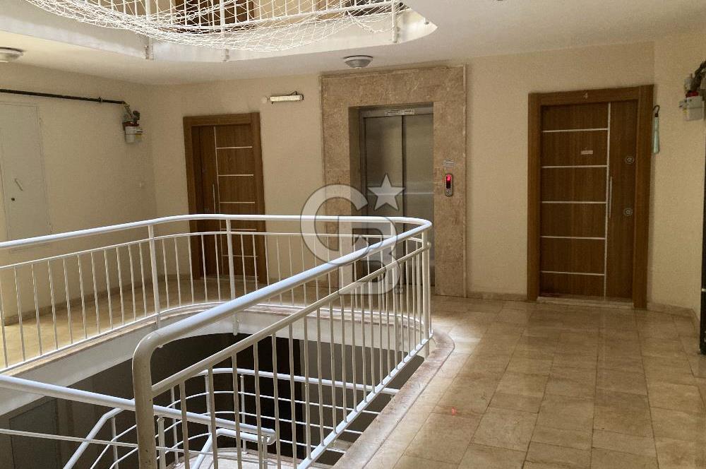 EGE MAH. CADDE YAKINI ASANSÖRLÜ OTOPARKLI 3+1 KİRALIK DAİRE