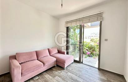 Girne Alsancak'ta 4+1, Modern Tasarım, Geniş Bahçeli Satılık Villa