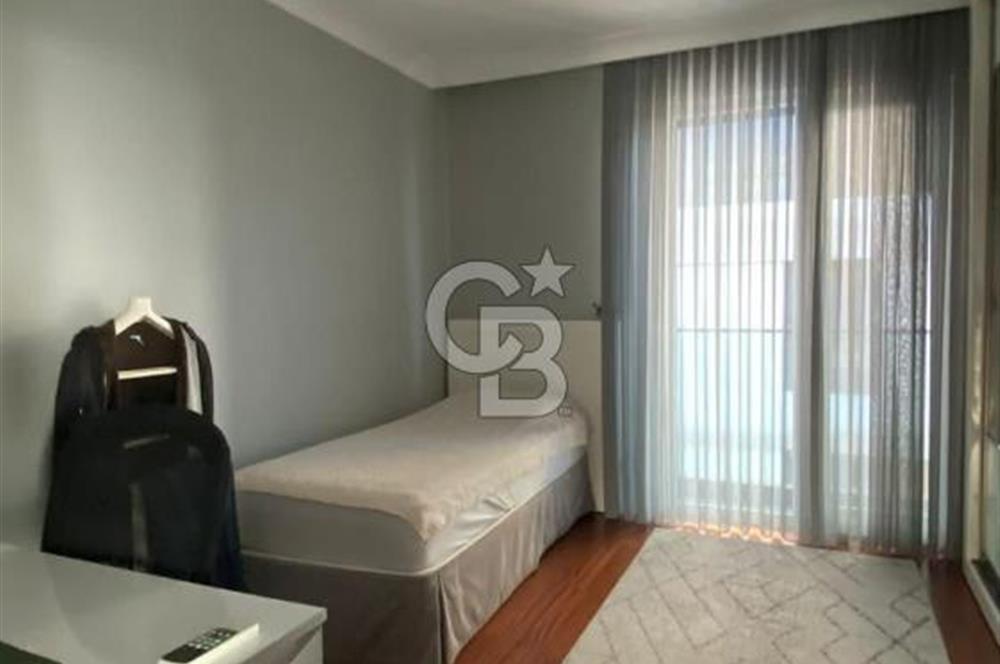 CADDEBOSTAN SAHİLDE MUHTEŞEM LOKASYON'DA SATILIK 3+1 DAİRE