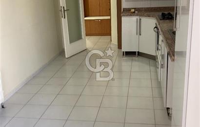 EGE MAH. CADDE YAKINI ASANSÖRLÜ OTOPARKLI 3+1 KİRALIK DAİRE