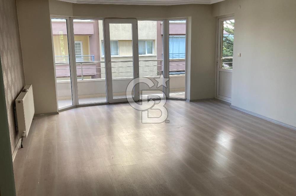 EGE MAH. CADDE YAKINI ASANSÖRLÜ OTOPARKLI 3+1 KİRALIK DAİRE