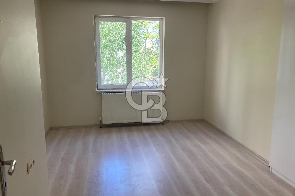 EGE MAH. CADDE YAKINI ASANSÖRLÜ OTOPARKLI 3+1 KİRALIK DAİRE