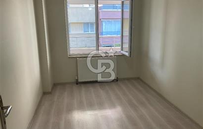 EGE MAH. CADDE YAKINI ASANSÖRLÜ OTOPARKLI 3+1 KİRALIK DAİRE