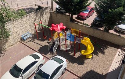 EGE MAH. CADDE YAKINI ASANSÖRLÜ OTOPARKLI 3+1 KİRALIK DAİRE