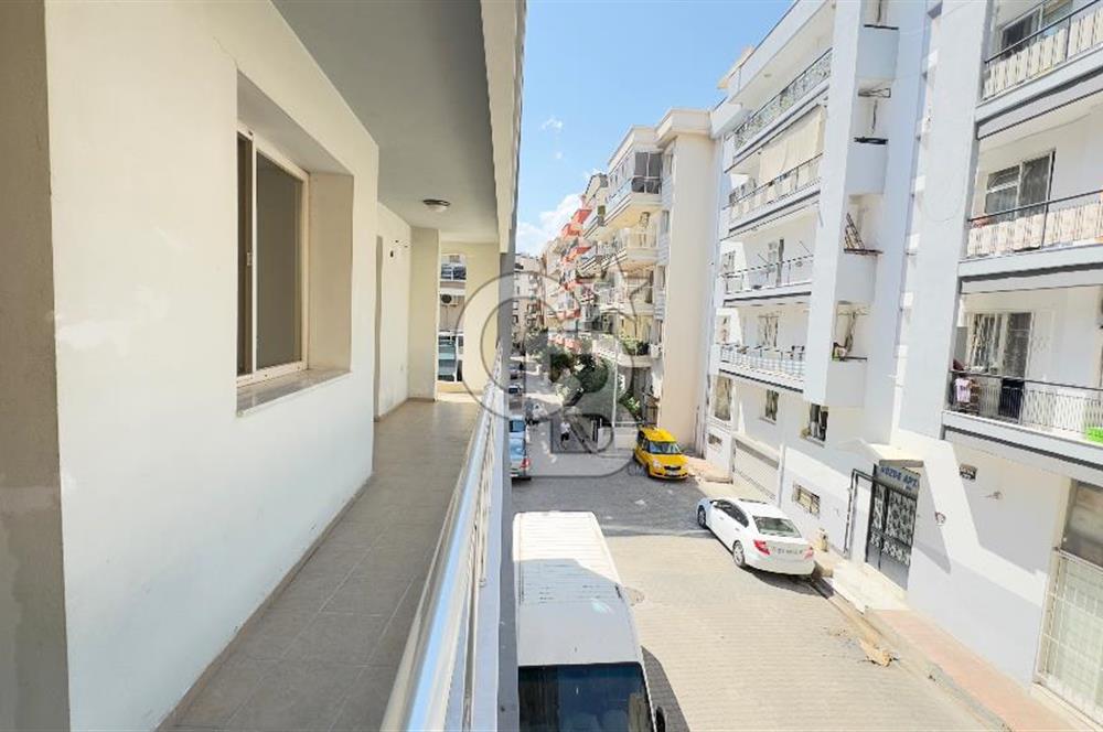 ŞEMİKLER YALI MAHALLESİ KİRALIK 2+1 80 M2 DAİRE