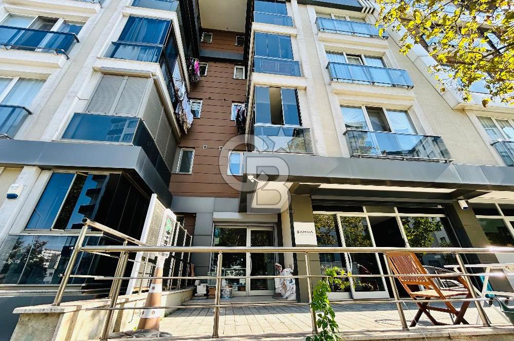 Beylikdüzü Adnan Kahveci Satılık 83m2 Dükkan Ana Cadde Üzeri