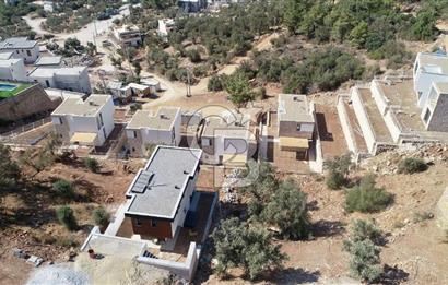 Kıyıkışlacık'ta deniz manzarlı plaja ve Port Iasos'a yakın villa