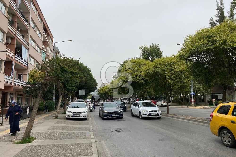 GİRNE CADDESİ'NDE EMSALSİZ KONUMDA DEVREN KİRALIK DÖNERCİ