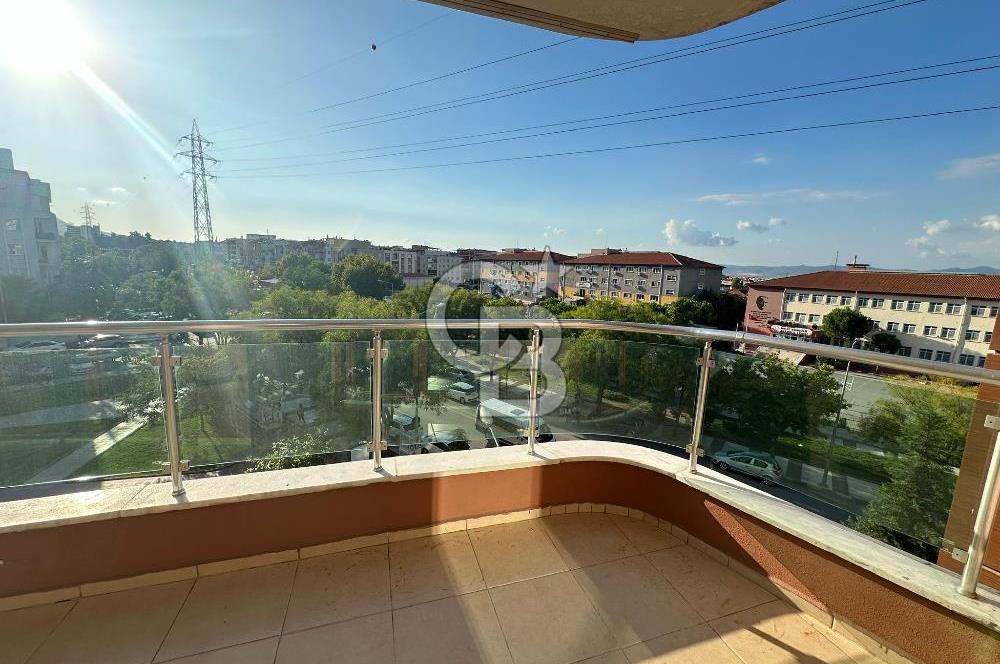 Manisa Megalarda 75 m2 Geniş 1+1 Kiralık Lüks Daire