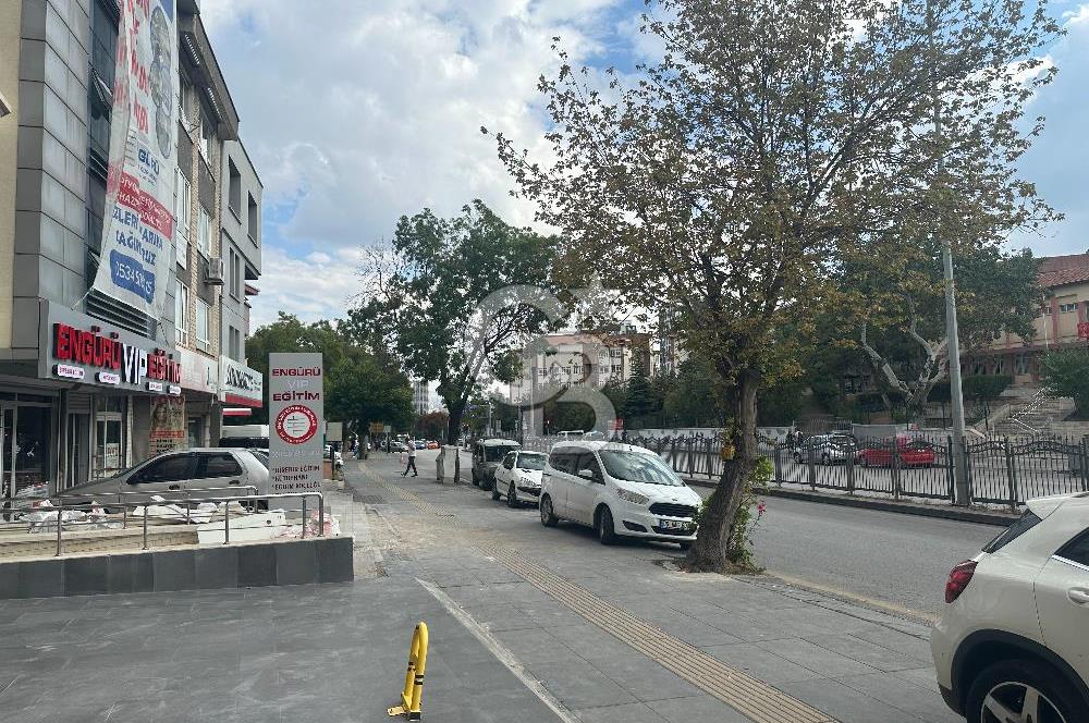 İVEDİK CADDESİ'NE NAZIR AÇIK OTOPARKLI SATILIK DÜKKAN 