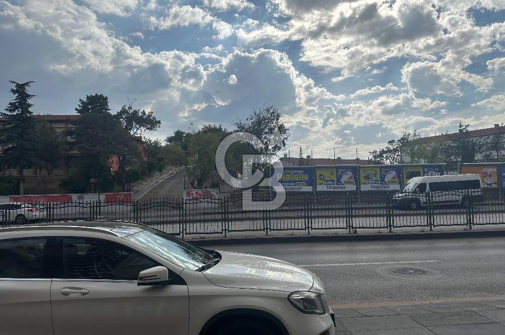 İVEDİK CADDESİ'NE NAZIR AÇIK OTOPARKLI SATILIK DÜKKAN 