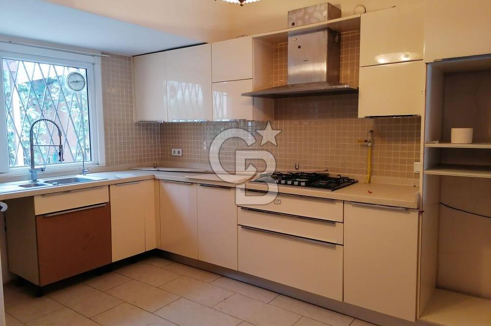 Akatlar Mahallesi Kiralık Tripleks Villa