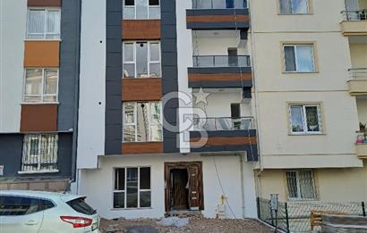 GÖLBAŞI SEĞMENLER MAHALLESİNDE SATILIK ARAKAT 2+1 DAİRE