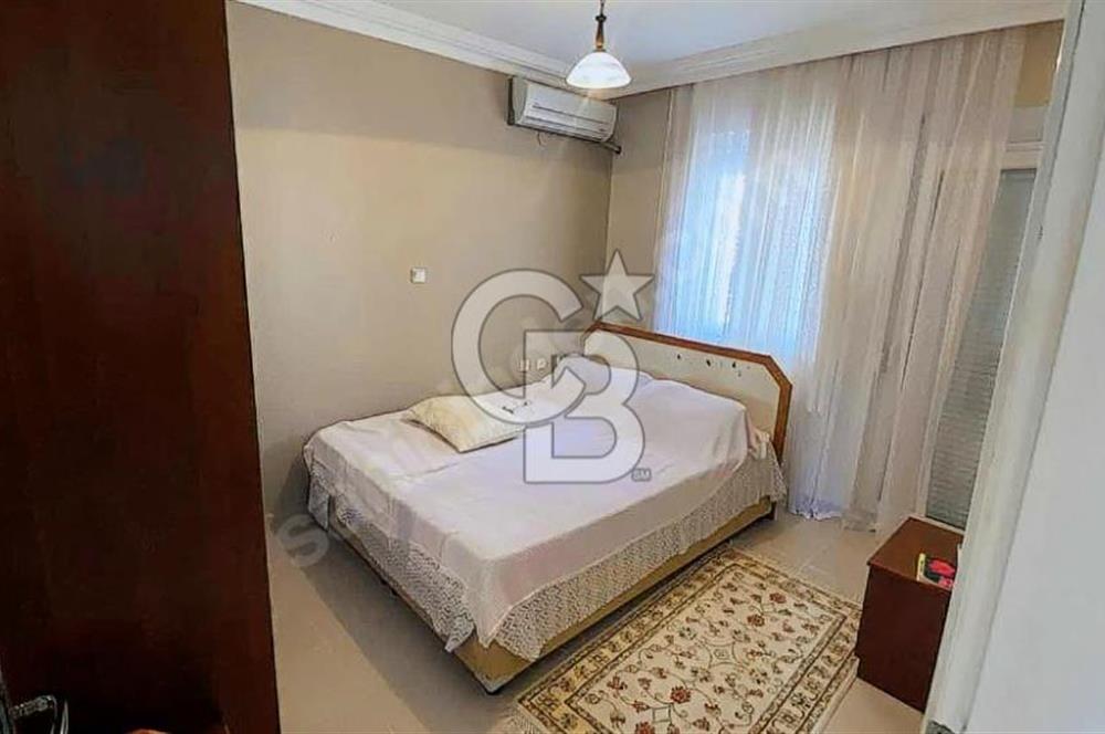 Kuşadası Davutlar Satılık Villa 5+1 Denize 500 Metre