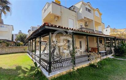 Kuşadası Davutlar Satılık Villa 5+1 Denize 500 Metre