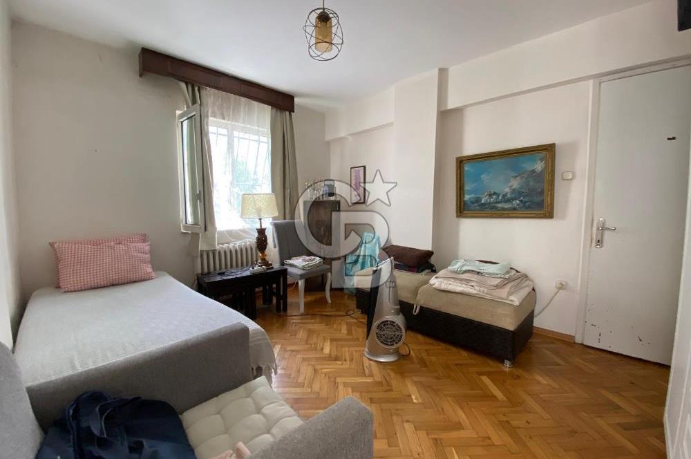 KADIKÖY, ACIBADEM, SATILIK 3+1 DAİRE