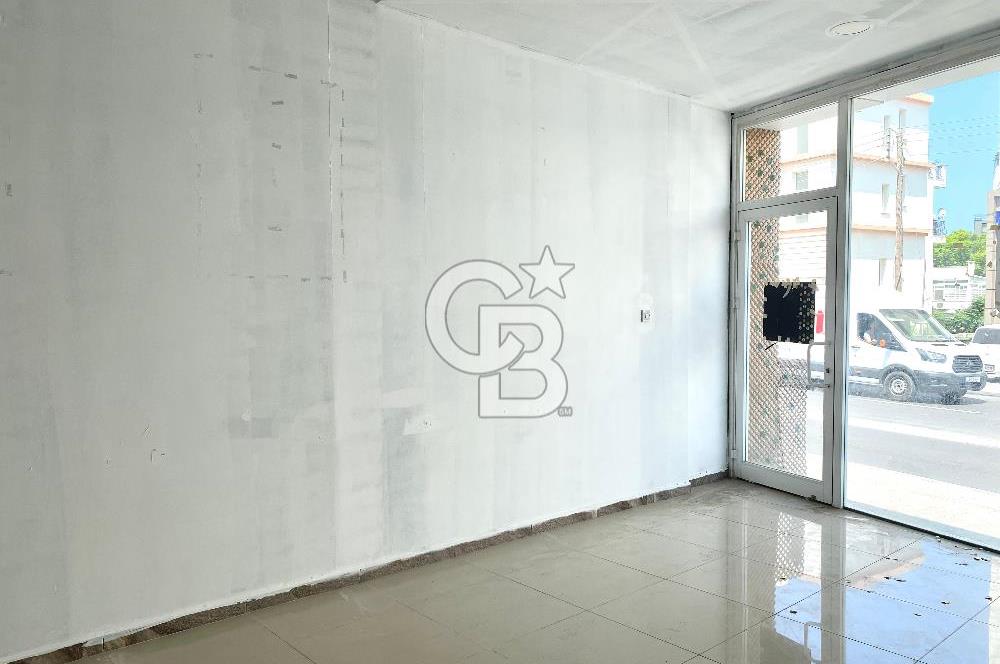 KKTC Girne Merkez'de Ana Cadde Üzeri Kiralık 120 m2 Dükkan