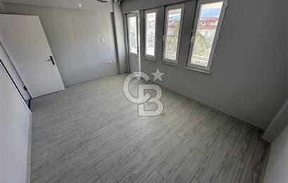 GÜRE'DE KAZDAĞLARI MANARALI DENİZE YÜRÜME MESAFELİ 2+1 SATILIK DAİRE