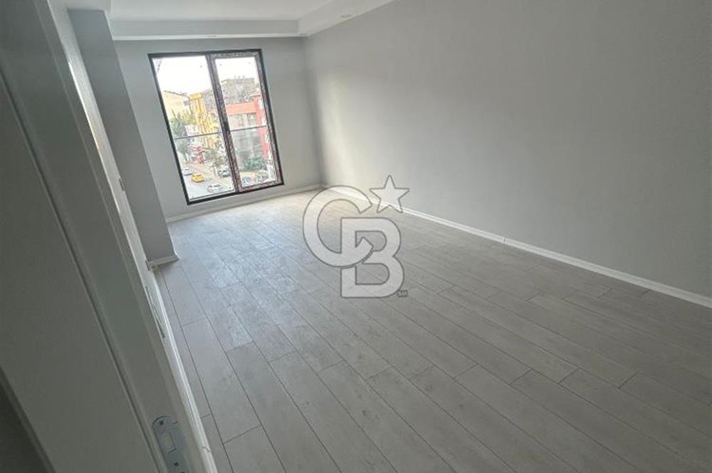 MUSTAFAPAŞA'DA CADDE ÜSTÜ 2+1 SIFIR ARAKAT DAİRE