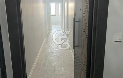 MUSTAFAPAŞA'DA CADDE ÜSTÜ 2+1 SIFIR ARAKAT DAİRE