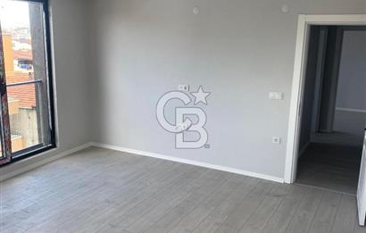 MUSTAFAPAŞA'DA CADDE ÜSTÜ 2+1 SIFIR ARAKAT DAİRE