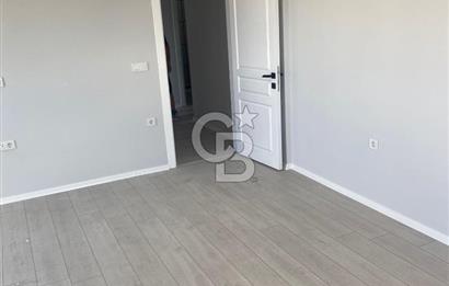 MUSTAFAPAŞA'DA CADDE ÜSTÜ 2+1 SIFIR ARAKAT DAİRE