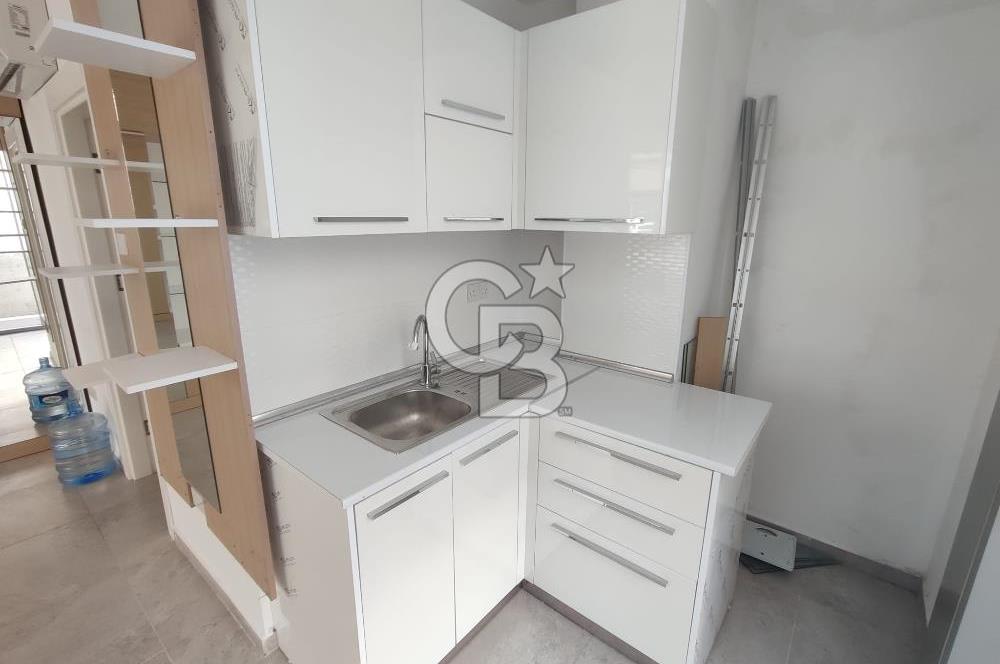 Girne Merkezde Sende Katlı Kiralık Dükkan