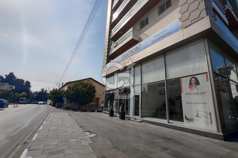 Girne Merkezde Sende Katlı Kiralık Dükkan