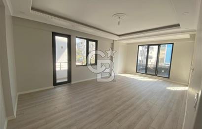 YALOVA ÇİFTLİKKÖY'DE SATILIK DENİZ MANZARALI 3+1 DAİRE