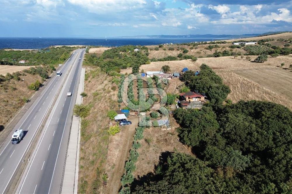 ÇANAKKALE GÜRECİ 'DE DENİZ VE DOĞA MANZARALI SATILIK AHŞAP EV