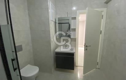 YALOVA ÇİFTLİKKÖY'DE SATILIK DENİZ MANZARALI 3+1 DAİRE