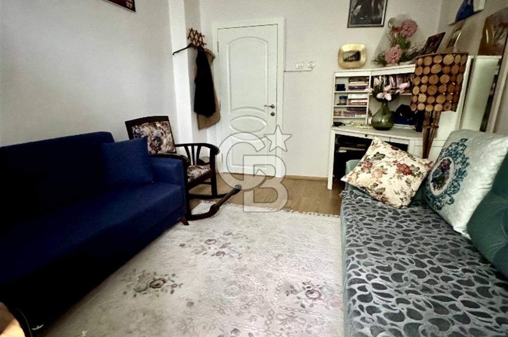 Tunalı ve Kolej'e 5dk Balkonlu Ferah Bakımlı 3+1