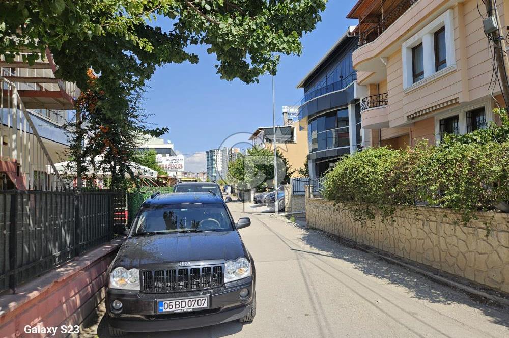 ÇAKIRLAR KAVŞAĞI YAKINI KURUMSAL KİRACILI SATILIK 800 M² İŞYERİ