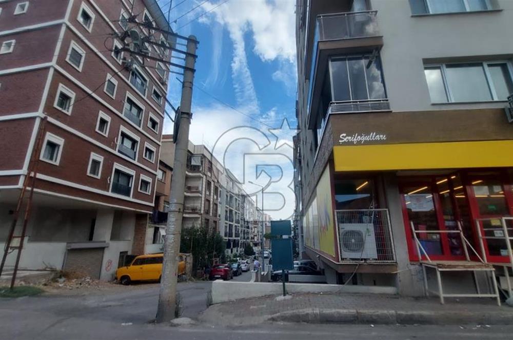 KARŞIYAKA ÖRNEKKÖY'DE SATILIK KAPALI MUTFAK 2+1 DAİRE