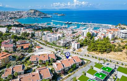 Kuşadası Marina ‘da Deniz Manzaralı 2+1 Şık Daire