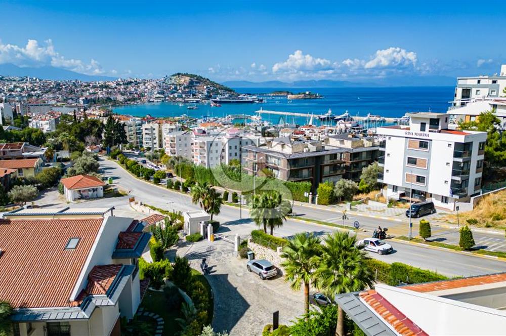 Kuşadası Marina ‘da Deniz Manzaralı 2+1 Şık Daire