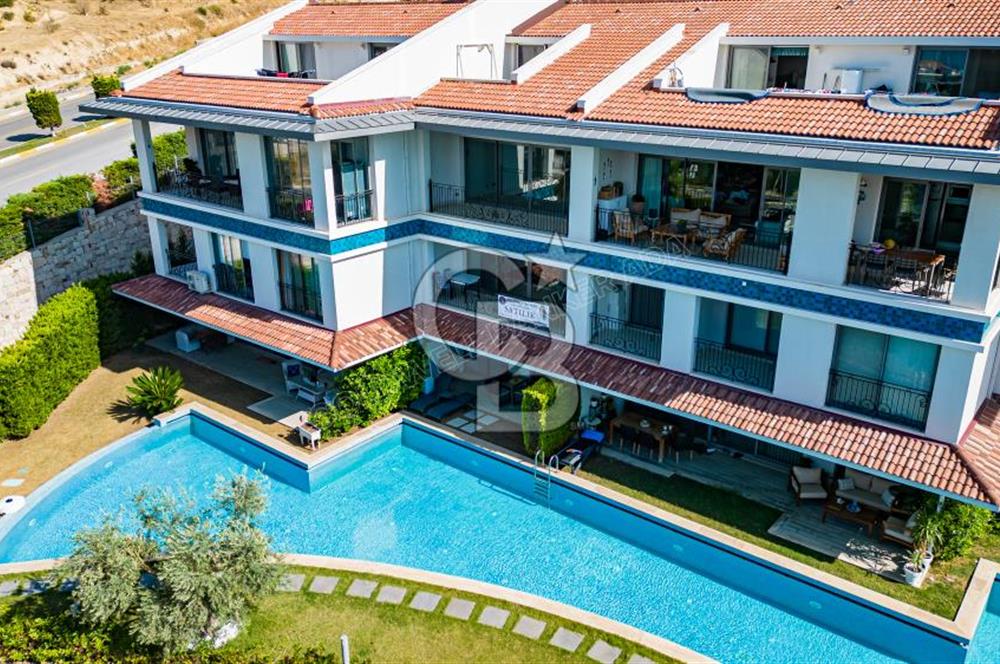 Kuşadası Marina ‘da Deniz Manzaralı 2+1 Şık Daire