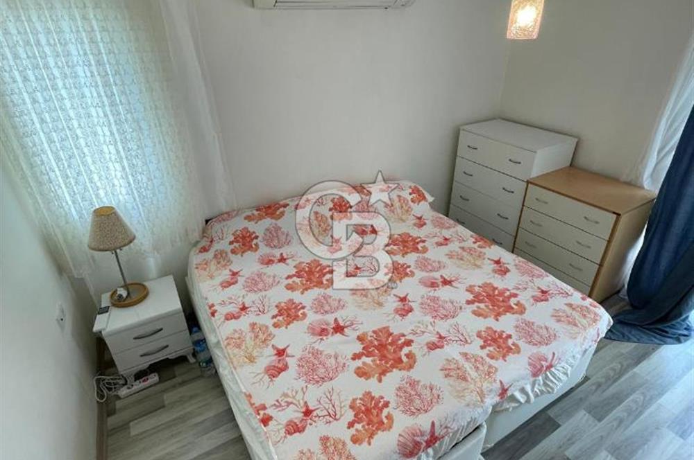 ALAÇATI ÇARŞI MERKEZİNDE FULL TADİLATLI SATILIK DAİRE