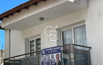 ALAÇATI ÇARŞI MERKEZİNDE FULL TADİLATLI SATILIK DAİRE