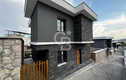 ÇANDARLI KALIA KORU EVLERİ MÜSTAKİL HAVUZLU 4+1 Villa