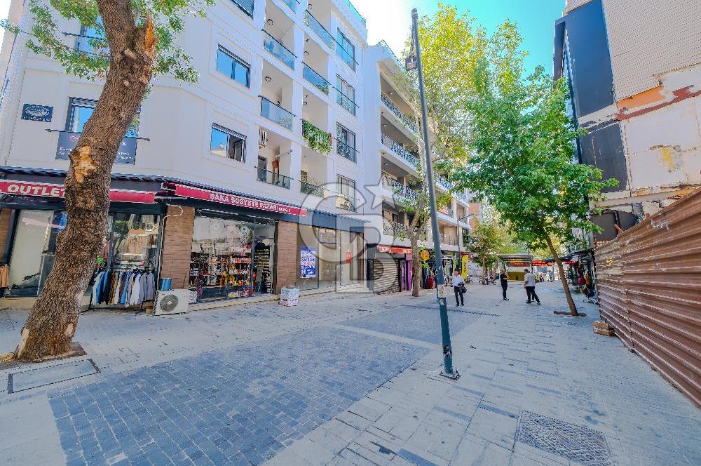 MALTEPE ATATÜRK CADDESİ ÜZERİNDE 500 M2 SATILIK EMSALSİZ DÜKKAN