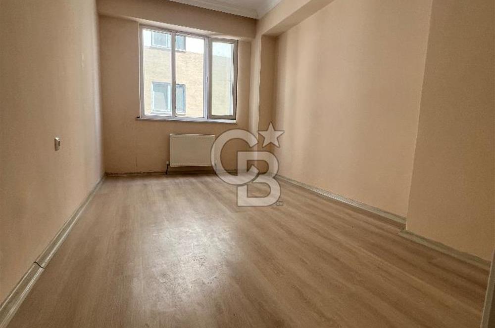 LAPSEKİ ÇARDAK BELDESİNDE SATILIK 2+1 DAİRE.