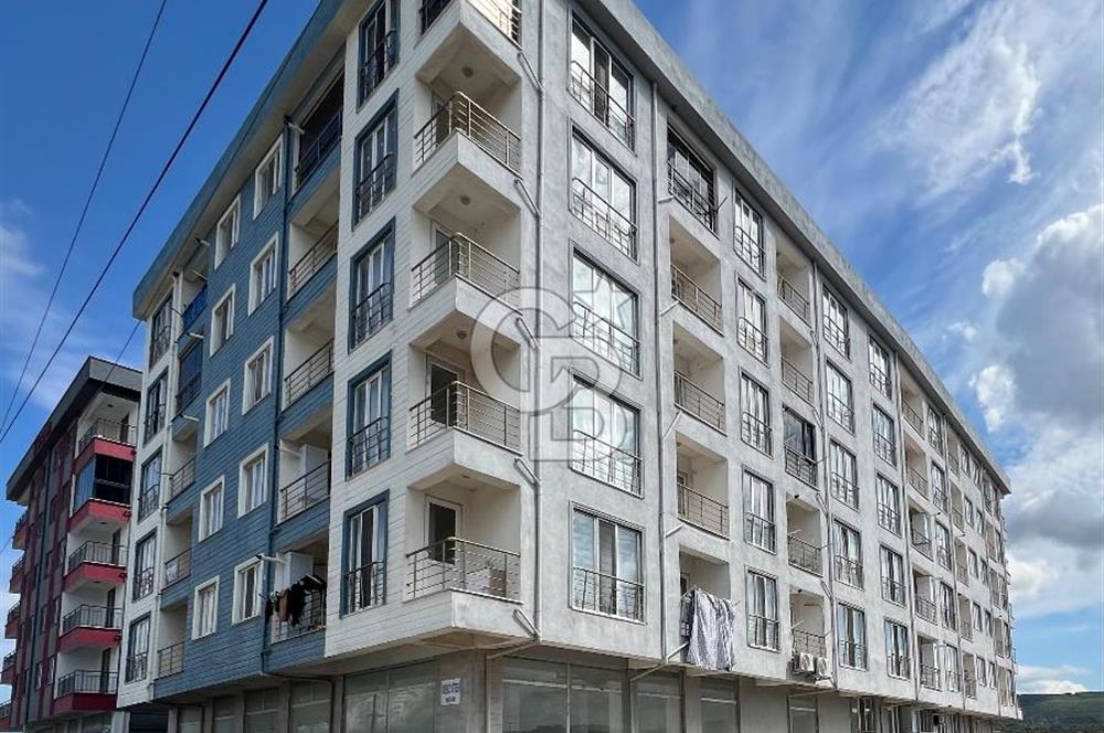 LAPSEKİ ÇARDAK BELDESİNDE SATILIK 2+1 DAİRE.