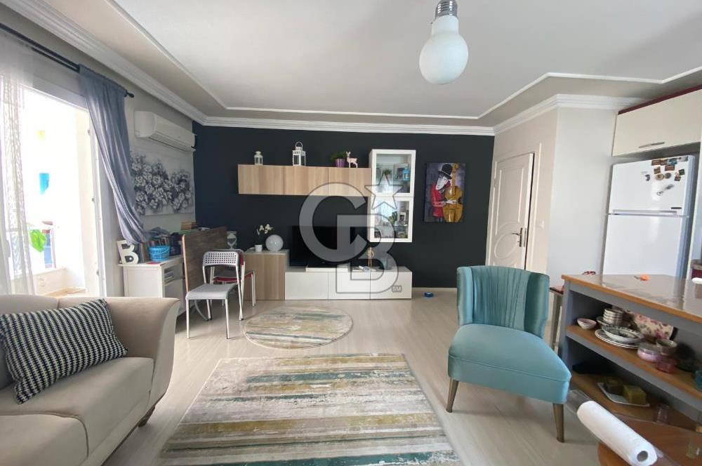 ÜRKMEZ MERKEZDE SATILIK GENİŞ 1+1 MASRAFSIZ DAİRE