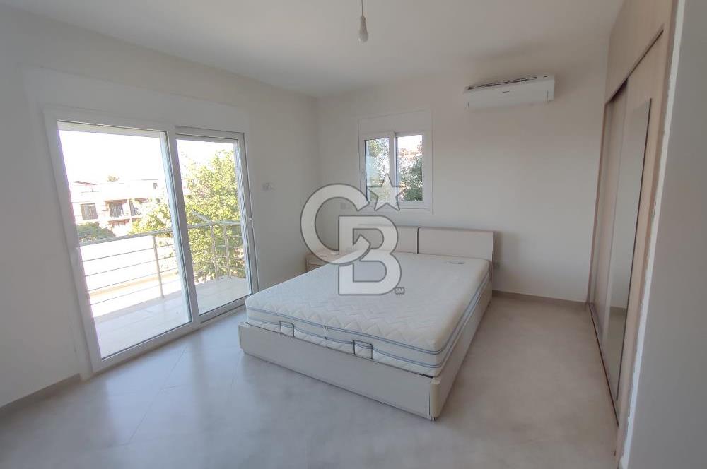 Girne Doğanköyde Geniş Alanlı Havuzlu Bol Özellikli Kiralık 4+1 Ensuite Villa 