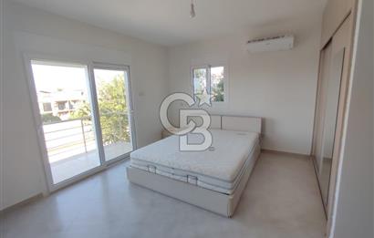 Girne Doğanköyde Geniş Alanlı Havuzlu Bol Özellikli Kiralık 4+1 Ensuite Villa 