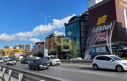 Pendik Kaynarca E5'e Cephe  Boş Satılık Plaza 