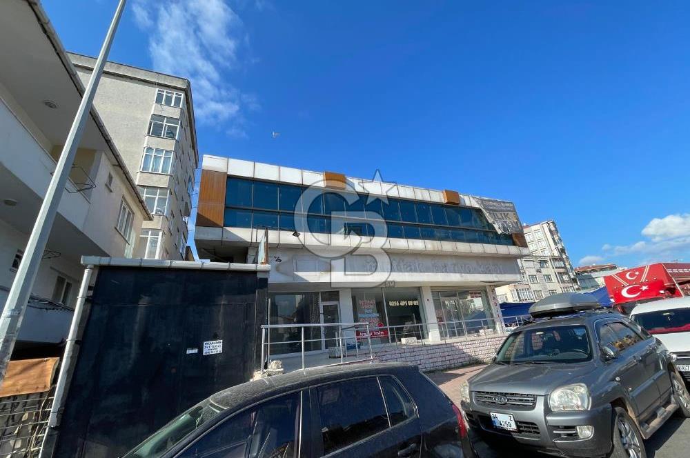 Pendik Kaynarca E5'e Cephe  Boş Satılık Plaza 